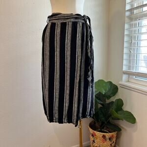 GAP Black & White Linen Vertical Stripe Wrap Knee Length Skirt Tie Size Small